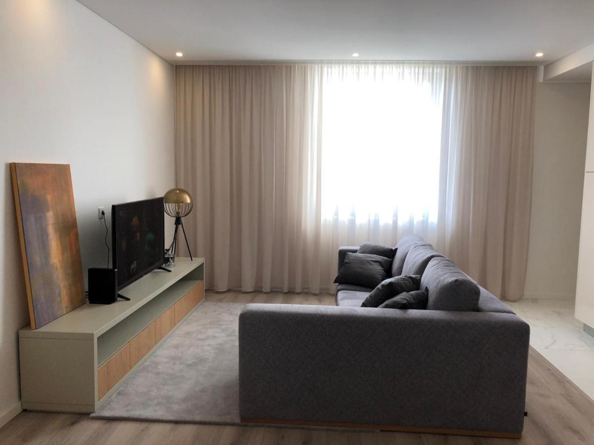 T2 Centro Santa Maria Da Feira Apartment Bagian luar foto